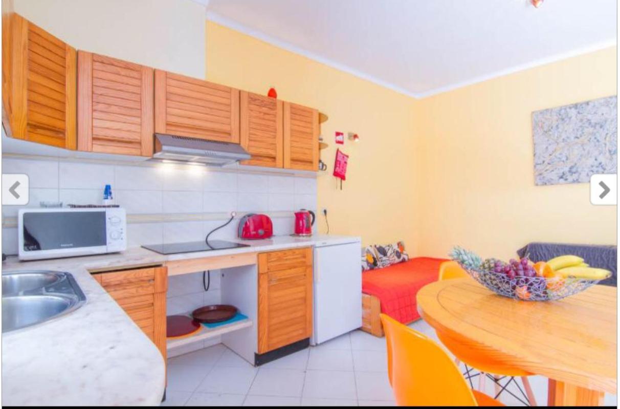 3 Min Walking To Peneco Beach Albufeira , Apart + Pool + Wifi Экстерьер фото