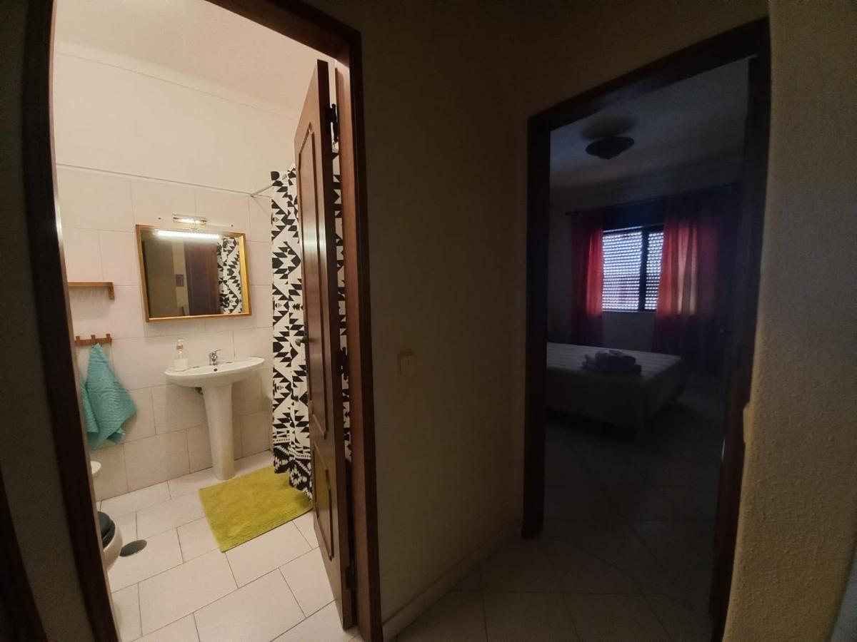 3 Min Walking To Peneco Beach Albufeira , Apart + Pool + Wifi Экстерьер фото